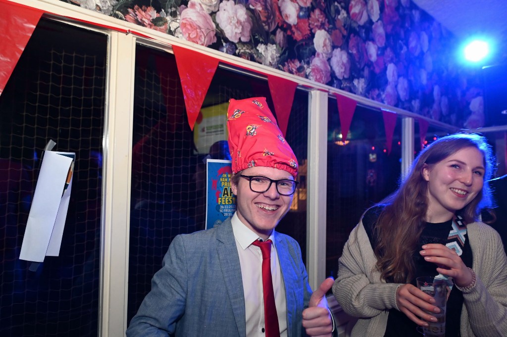 ../Images/Tulpkabouters van hun prins af 214.jpg